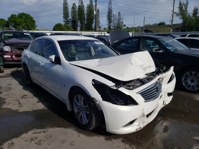 Infiniti Q40 (2015)