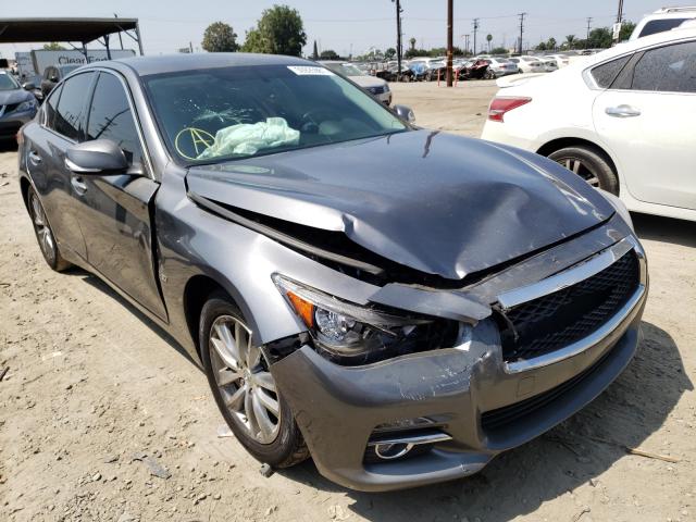 Infiniti Q50 base (2015)