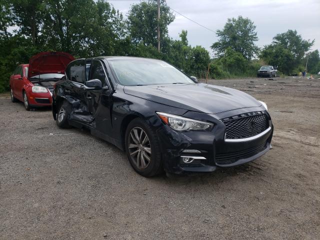 Infiniti Q50 base (2015)