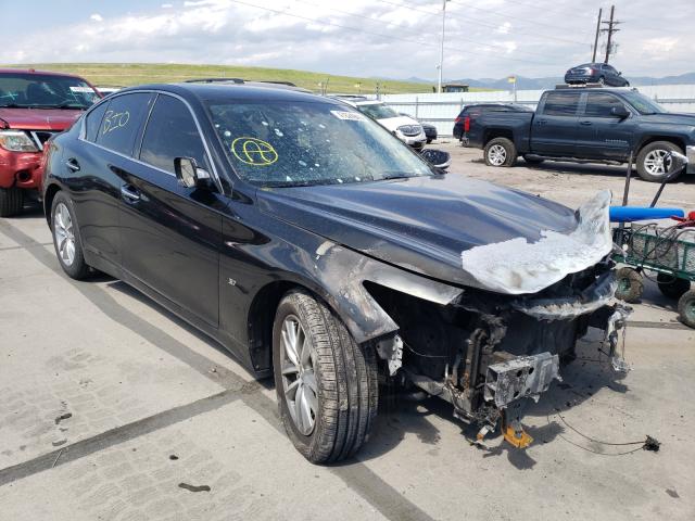 Infiniti Q50 base (2014)