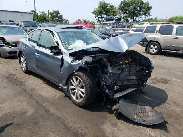 Infiniti Q50 base (2014)