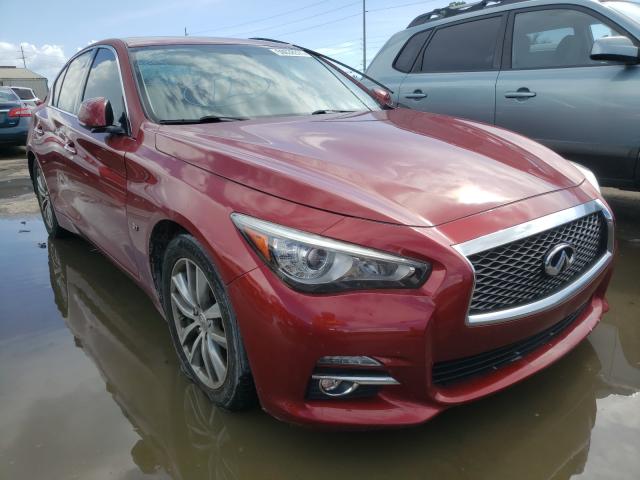 Infiniti Q50 base (2015)