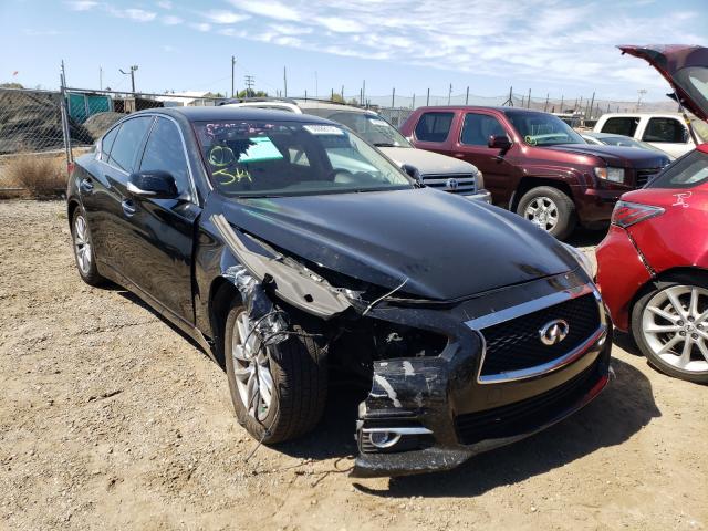 Infiniti Q50 base (2015)