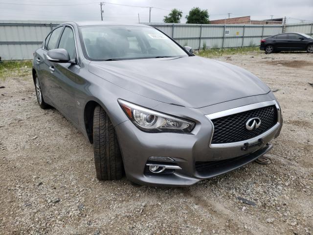 Infiniti Q50 base (2017)