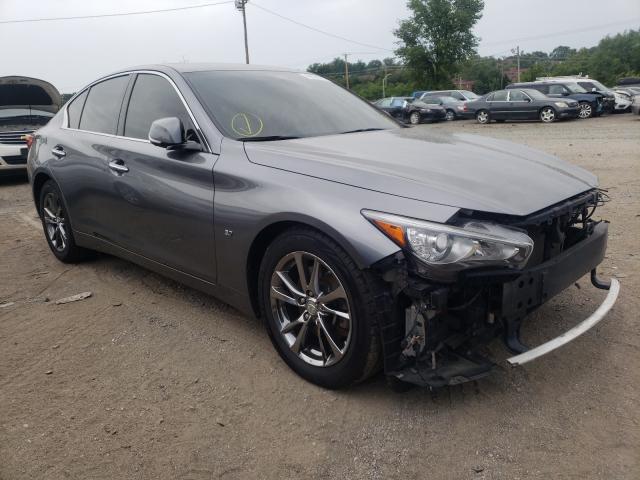 Infiniti Q50 base (2015)