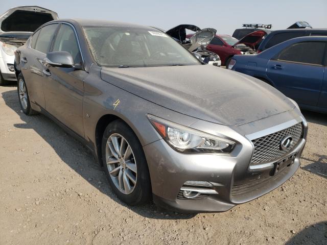 Infiniti Q50 base (2014)