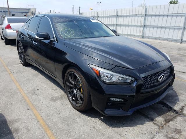 Infiniti Q50 base (2015)