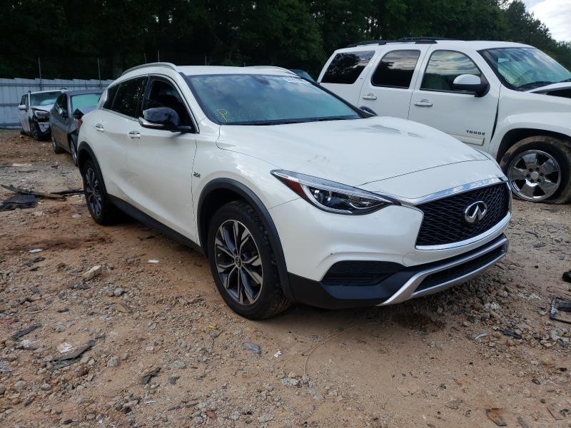 Infiniti Qx30 base (2018)
