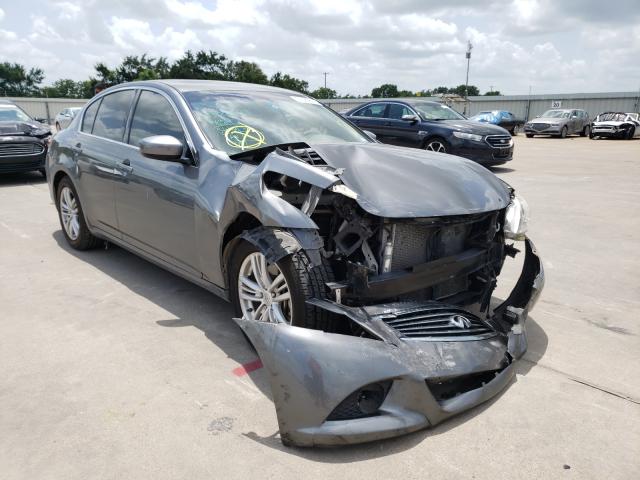 Infiniti G25 base (2011)