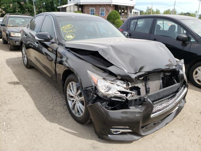 Infiniti Q50 base (2014)
