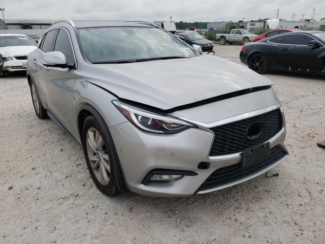 Infiniti Qx30 base (2017)