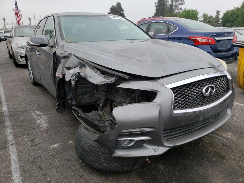 Infiniti Q50 base (2014)