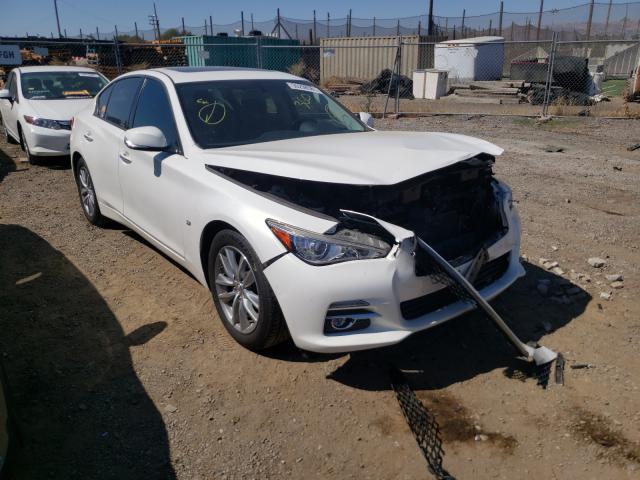 Infiniti Q50 base (2014)