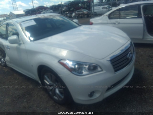 Infiniti Q70 (2014)