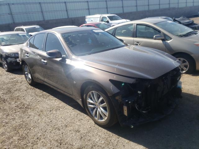 Infiniti Q50 base (2015)