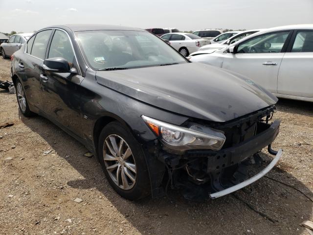 Infiniti Q50 base (2015)