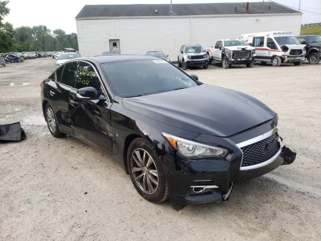 Infiniti Q50 base (2015)