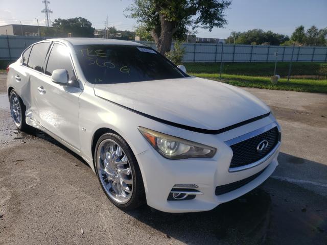 Infiniti Q50 base (2014)
