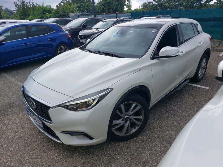 Infiniti Q30 (2017)