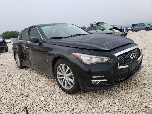 Infiniti Q50 base (2015)