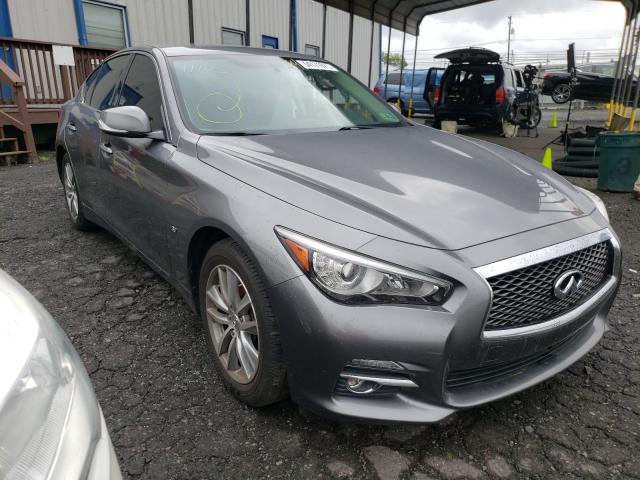 Infiniti Q50 base (2015)