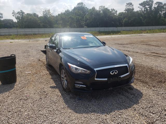 Infiniti Q50 base (2017)