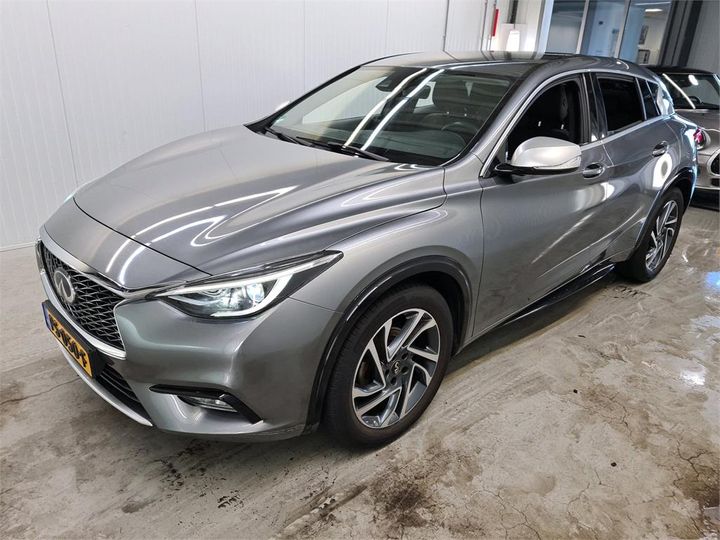 Infiniti Q30 (2017)