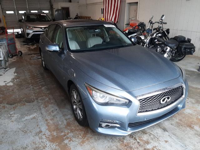 Infiniti Q50 base (2014)