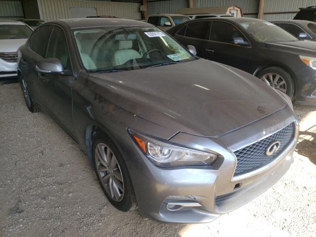 Infiniti Q50 base (2015)