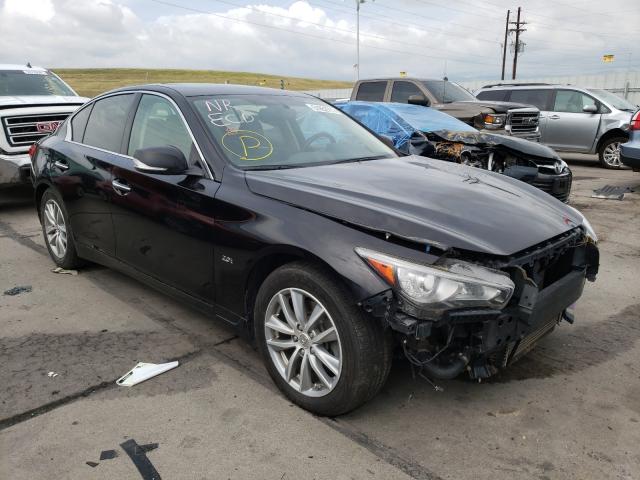 Infiniti Q50 base (2016)