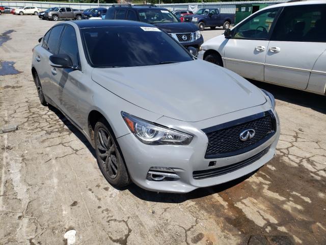 Infiniti Q50 base (2015)