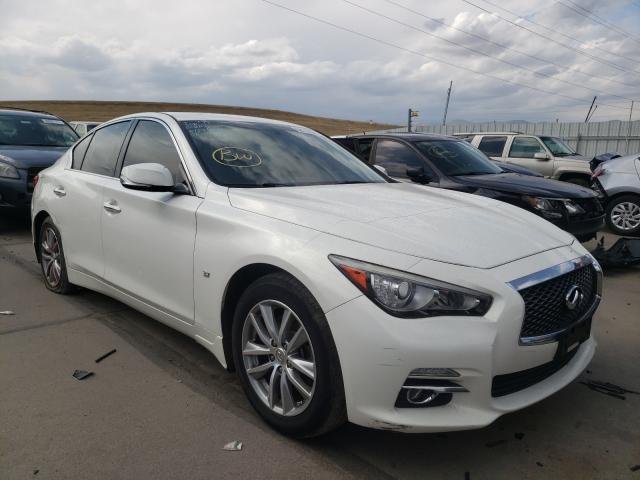 Infiniti Q50 base (2014)