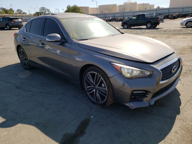 Infiniti Q50 base (2015)