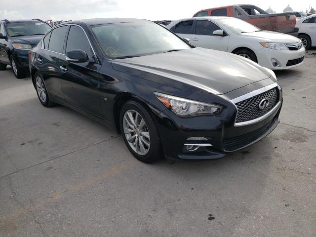 Infiniti Q50 base (2015)