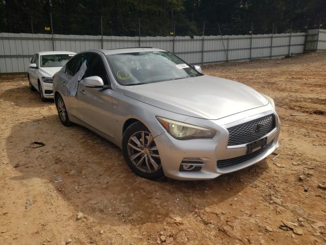Infiniti Q50 base (2014)