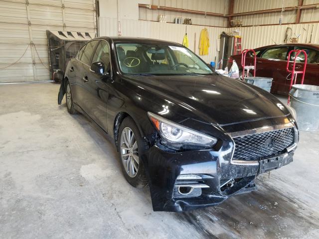 Infiniti Q50 base (2015)