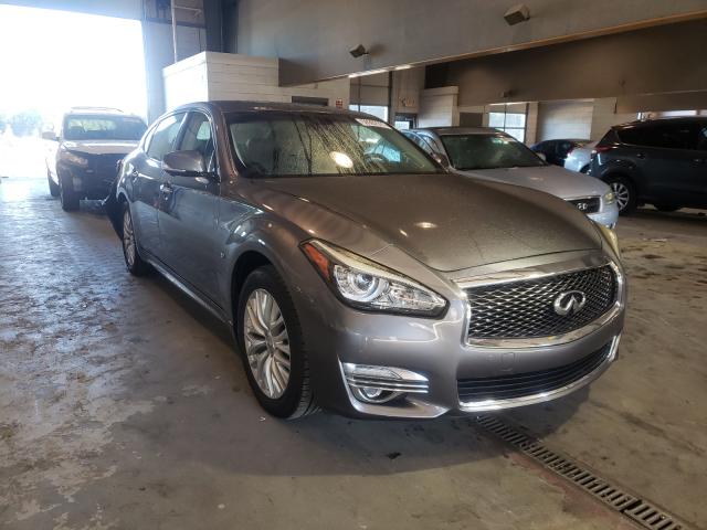 Infiniti Q70l (2015)
