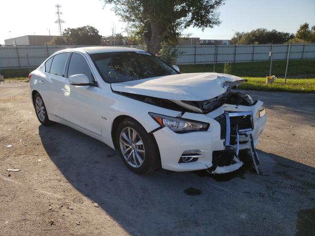 Infiniti Q50 premiu (2017)