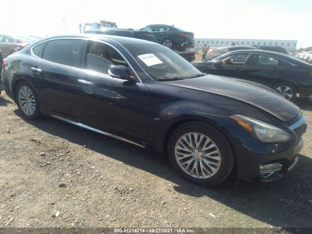 Infiniti Q70l (2016)
