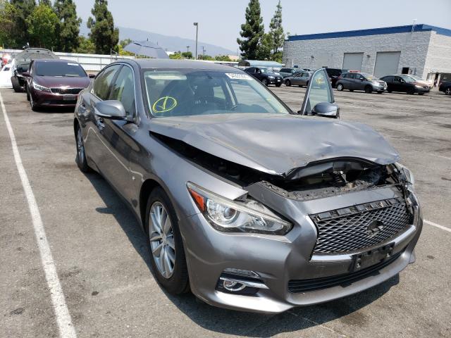 Infiniti Q50 base (2014)
