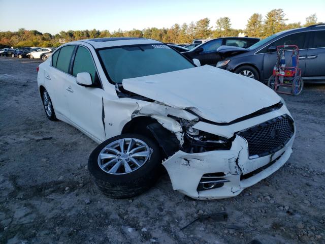 Infiniti Q50 base (2014)