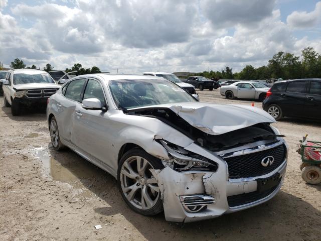 Infiniti Q70l 3-7 (2017)