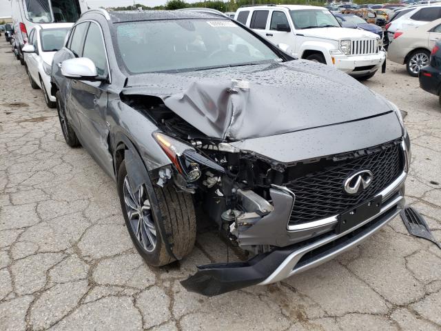 Infiniti Qx30 base (2017)
