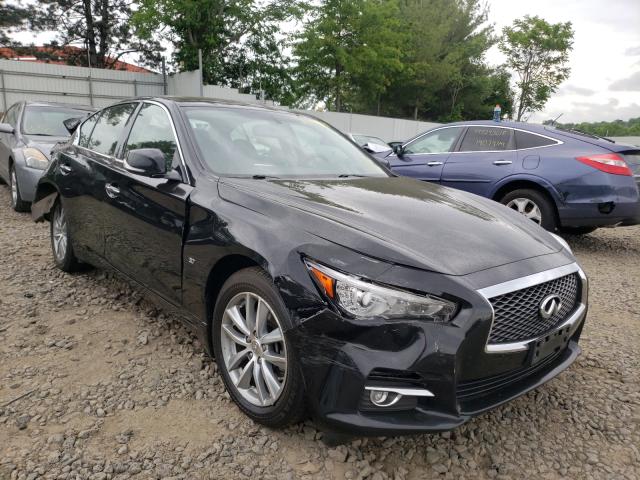 Infiniti Q50 base (2015)