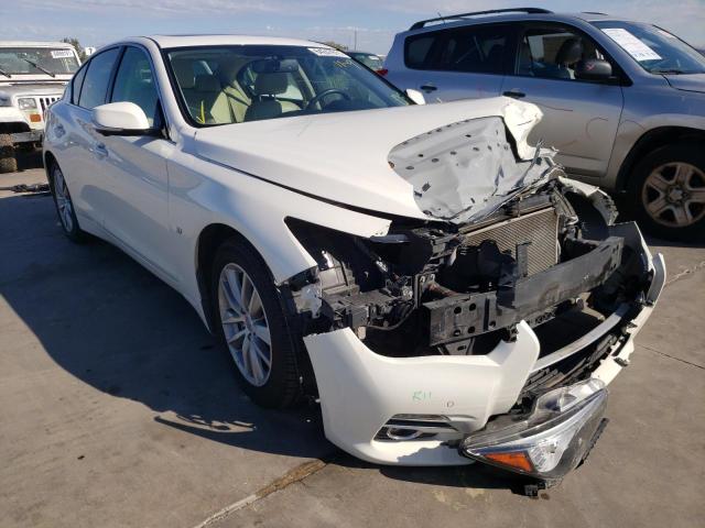 Infiniti Q50 base (2015)