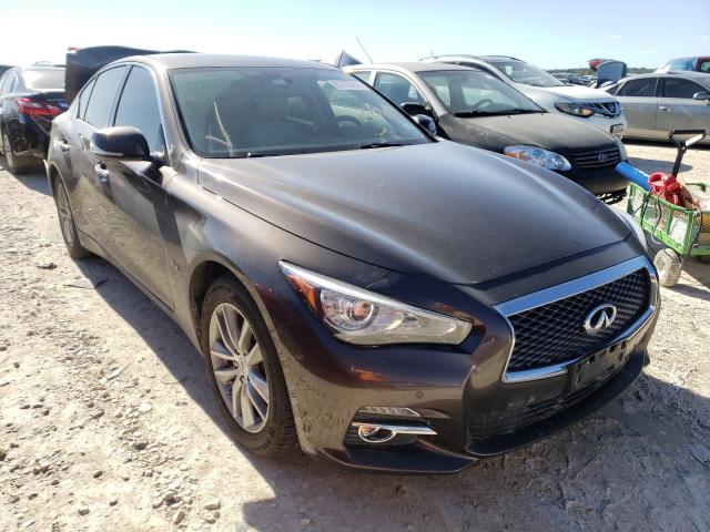 Infiniti Q50 base (2016)