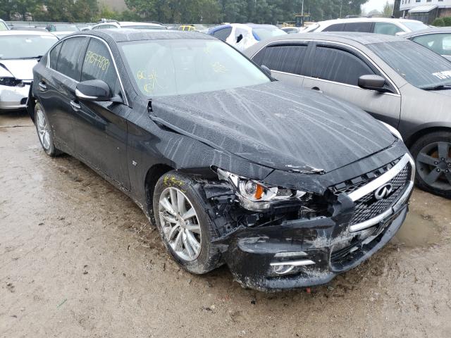 Infiniti Q50 base (2015)