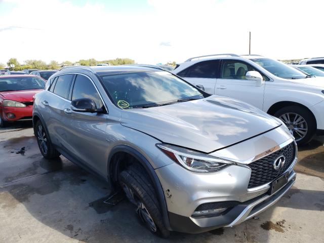 Infiniti Qx30 base (2017)