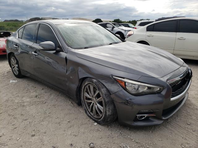 Infiniti Q50 base (2015)