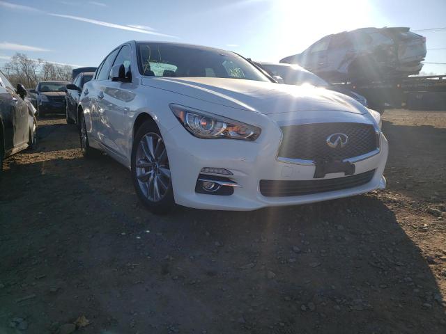 Infiniti Q50 base (2014)